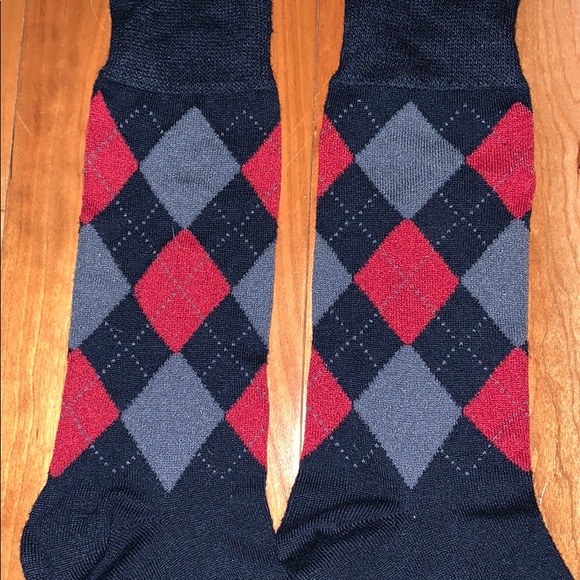 NWOT 3 Pairs Dress Socks men’s SOFT NEW small - Picture 3 of 6